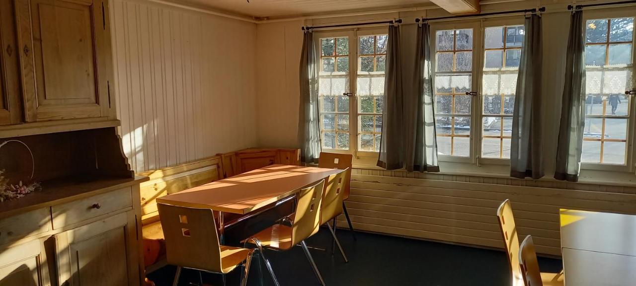 Emme Lodge Лангнау Екстериор снимка