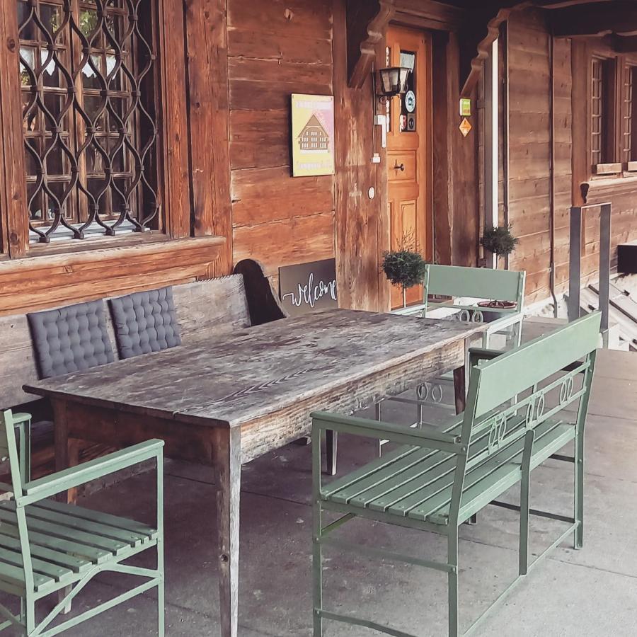 Emme Lodge Лангнау Екстериор снимка